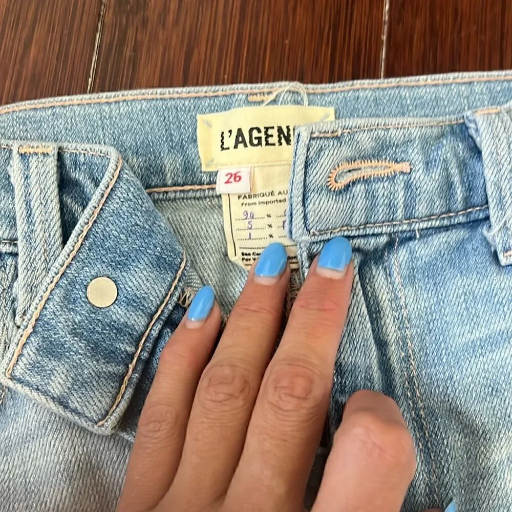 LAGENCE Jean Skirt - Like New - Light Wash - Size 26 - Knee Length Skirt